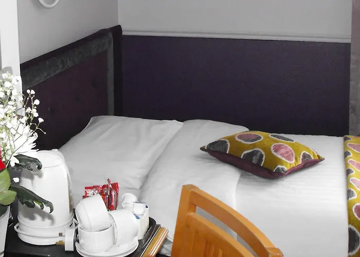 Gæstehus The Glen 2*