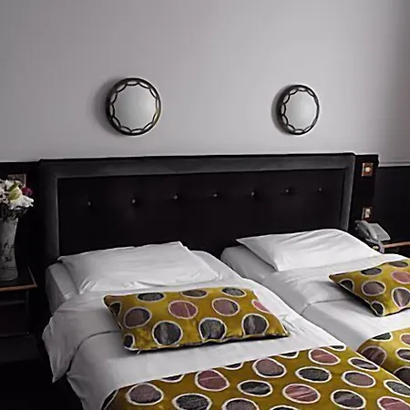 The Glen 2* دبلن