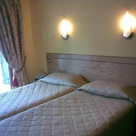 The Glen بيت ضيافة